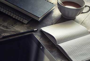 高光时刻：Tarzan赵信化身闪光，迅猛攻势三比一战胜NIP