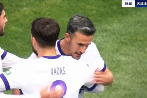 九游官方服务-6场7球！基莱斯长驱直入+冷静一扣推射破门，津门虎1-0英博