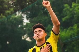 九游官方平台-3球1助进欧冠！切尔西预定的17岁小将随凯拉特晋级，有望欧冠相见