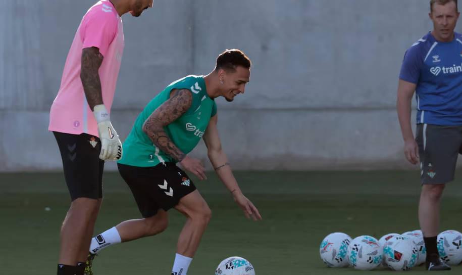 九游官方服务-阿斯：安东尼将首发出战莱万特，他上一次比赛还是欧协联决赛